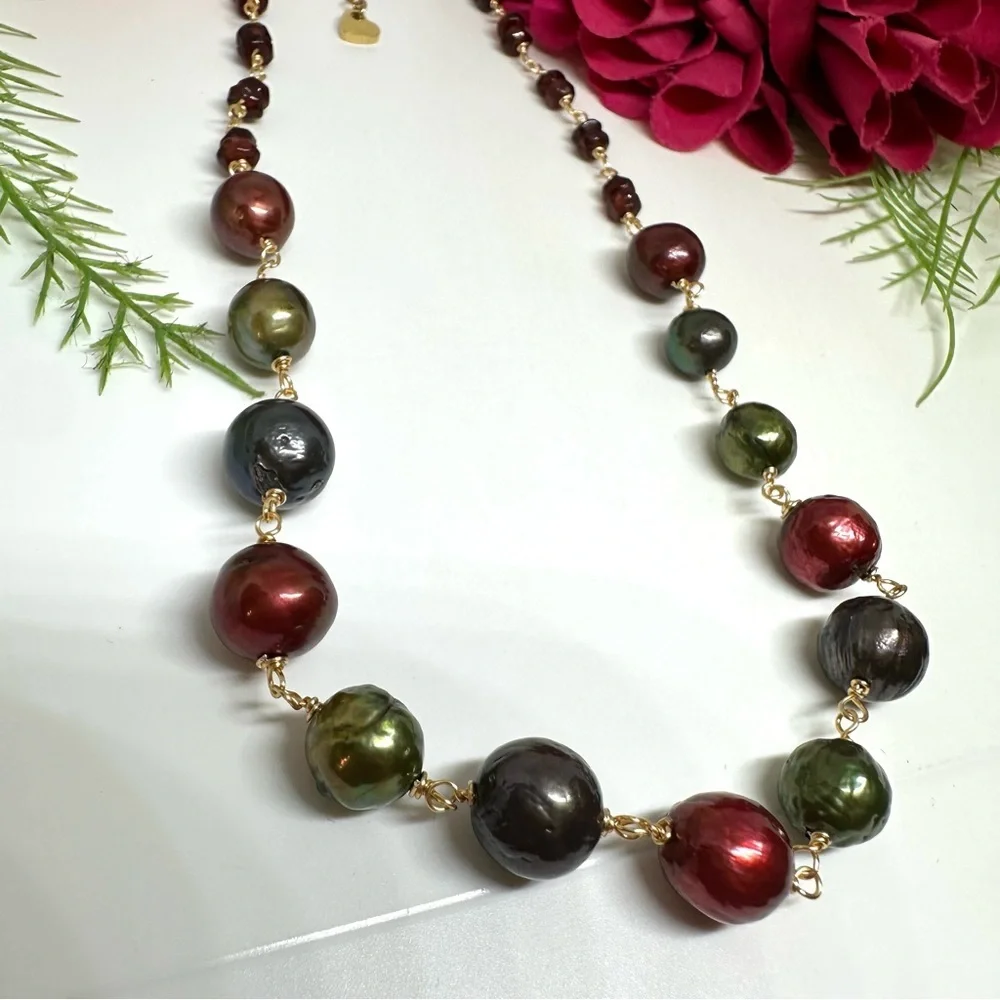 NEW⚜️Baroque Pearl & Garnet Hand Linked Necklace
